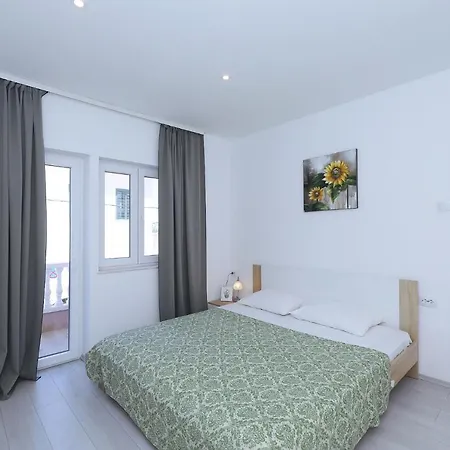 Apartments Floras Tkon Exterior foto