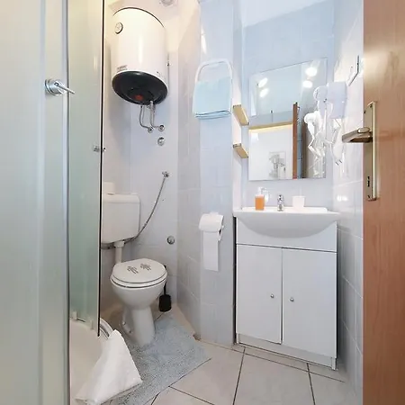 Apartments Floras Tkon Exterior foto